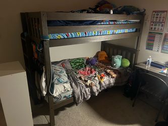 Bunk bed