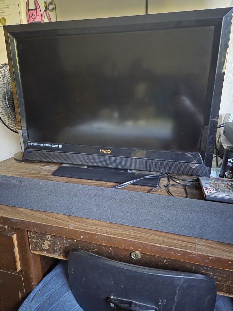 VIZIO TELEVISION