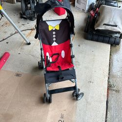 Mickey Mouse stoller