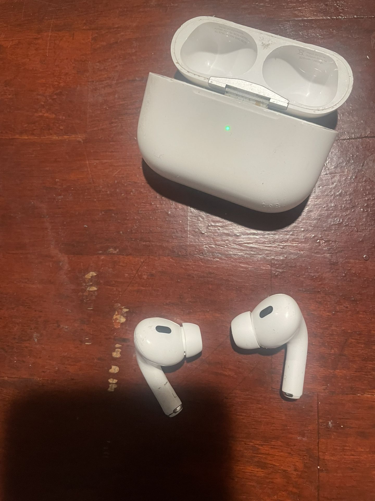 Apple Air Pods Pro 2 With Active Noise Cancellation