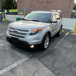 2012 Ford Explorer