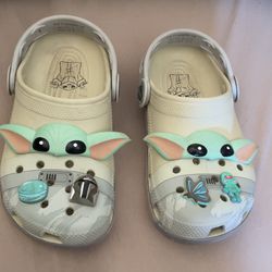 Kids baby Yoda Crocs