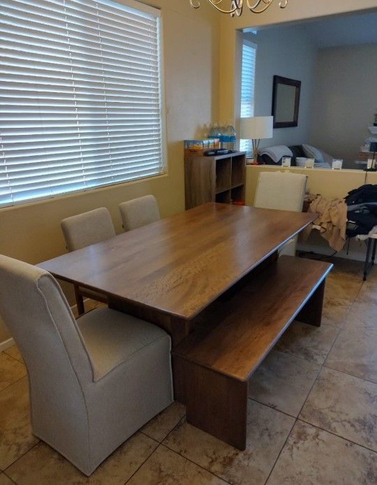 Dining Room Table Set