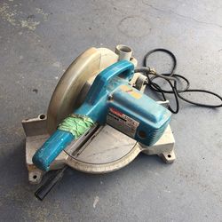 Makita Miter Saw
