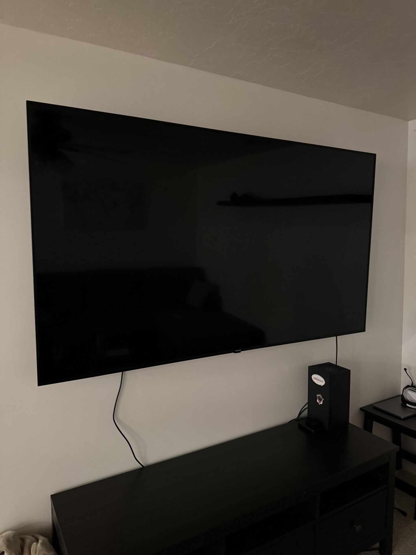 75 Inch TV