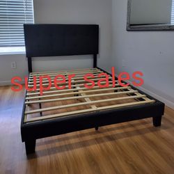 Full Size Bed 