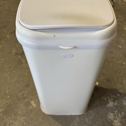 Ubbi Diaper Disposal