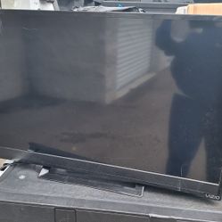 27" Vizio TV