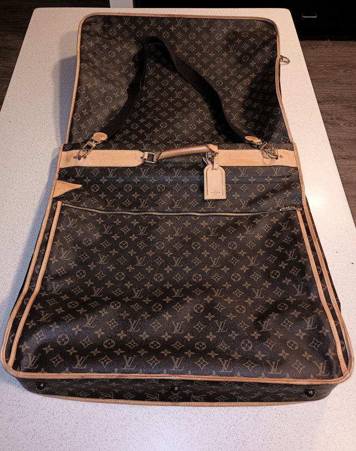LV Garment Travel BagI Also Have 3 Hangers for Sale in Oxnard, CA -  OfferUp