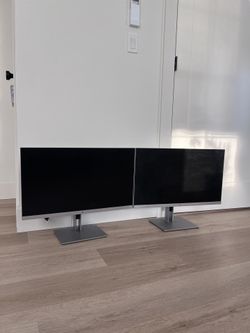 Two HP 27” 1440p Displays