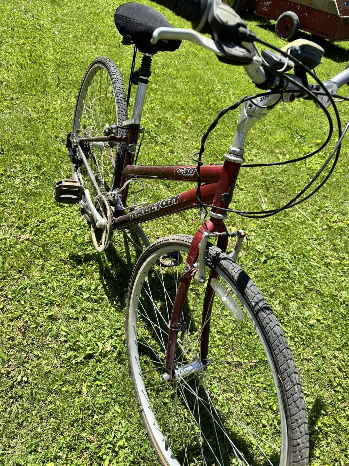 RALEIGH SC30 HYBRID MOUNYAIN BIKE $40