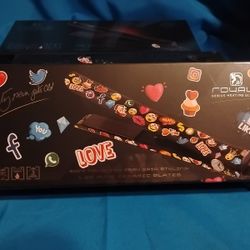 ROYALE EMOJI HAIR STRAIGHTENER FLAT IRON CERAMIC NEW
