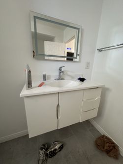 Floating Sink