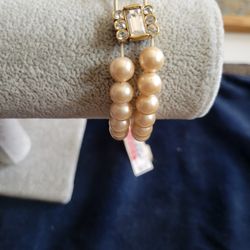 Monet Faux Pearl Bracelet 