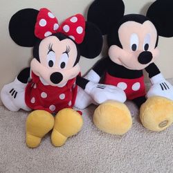 Mickey And Minnie Mouse Plush From Disney Store 