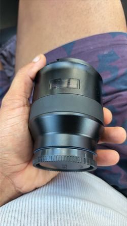 Used Zeiss 85mm f/1.8 Batis Series Lens for Sony E-mount NEX Cameras