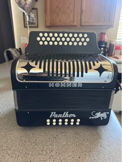 HOHNER PANTHER TONO SOL USADA
