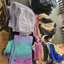 $65 Bundle Of Girls Clothes Size 7/8 See Description 