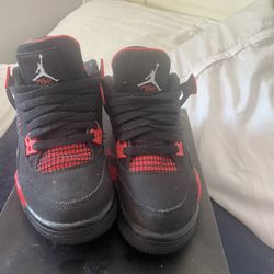Jordan 4s Red Thunder Size 5