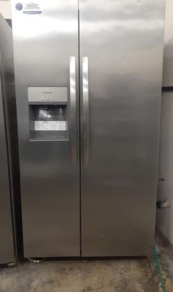 Frigidaire Side-by-Side Stainless Steel Refrigerator
