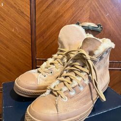 Converse Camel 