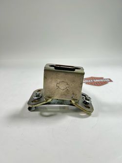 2018 Harley-Davidson Backrest Support Bracket Touring 52567-93D.BEST OFFER WELCOME. SM9KNT0495