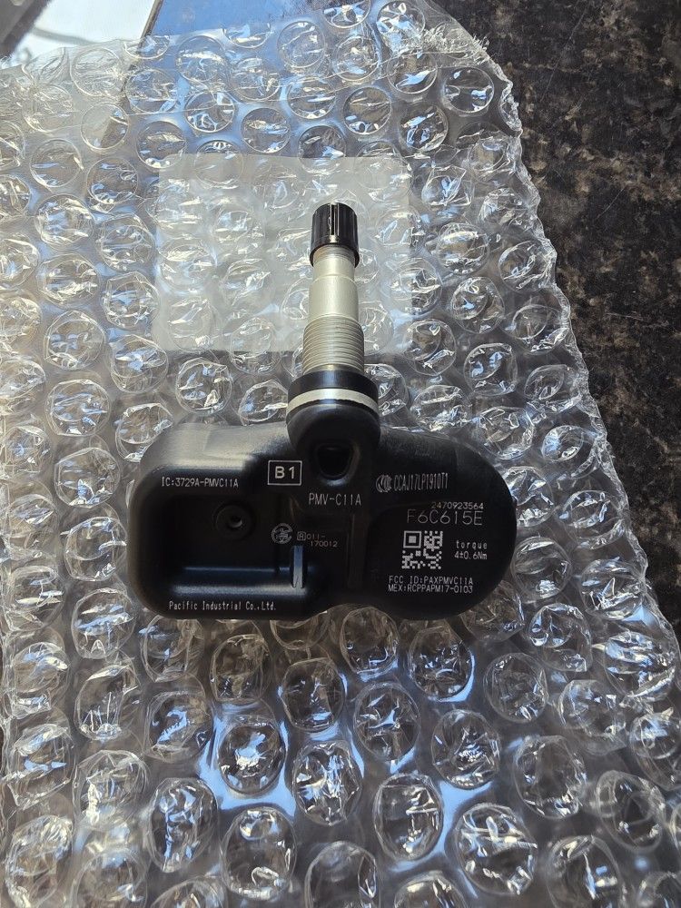 3 Toyota Tire Sensor