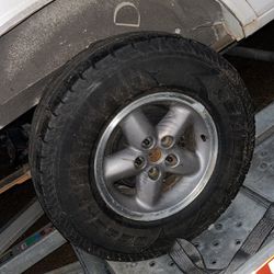 30x950x15 Tires On Jeep Wheels