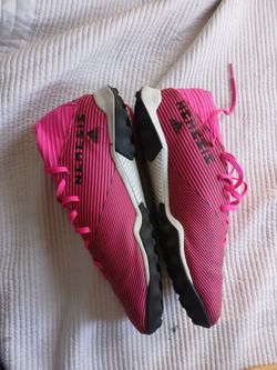 Adidas Soccer Dhoes 10..