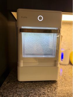 Nugget ice maker
