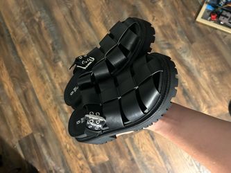 Women shoes $3