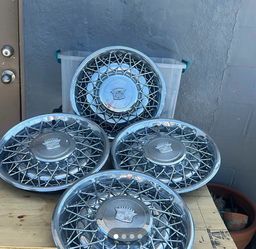 Cadillac wire hubcaps