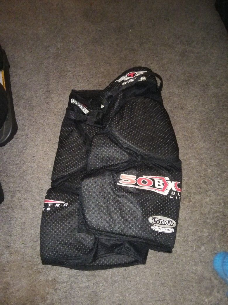 Roller Hockey Equipment Pants