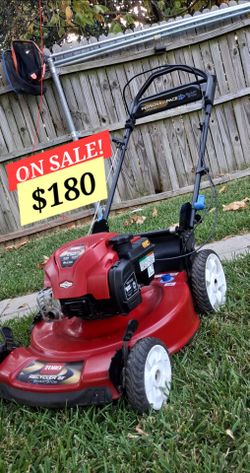 Toro Recycler 22" SmartStow Self-Propelled Mower