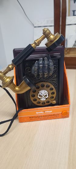 Spooky Village Animated Phone Wall Hanging Halloween Decoration