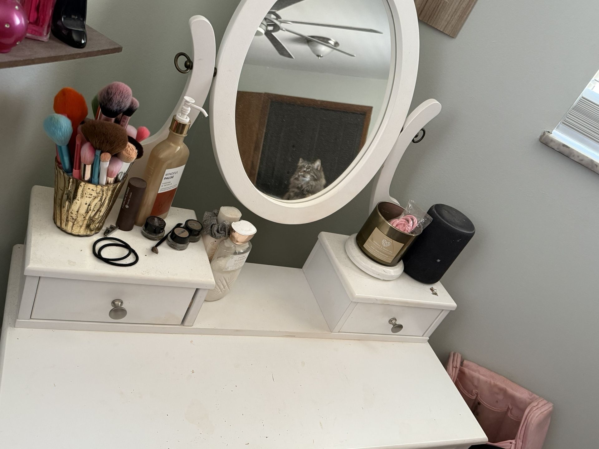 Makeup Vanity