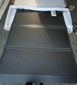 Toyota tundra bed cover low profile