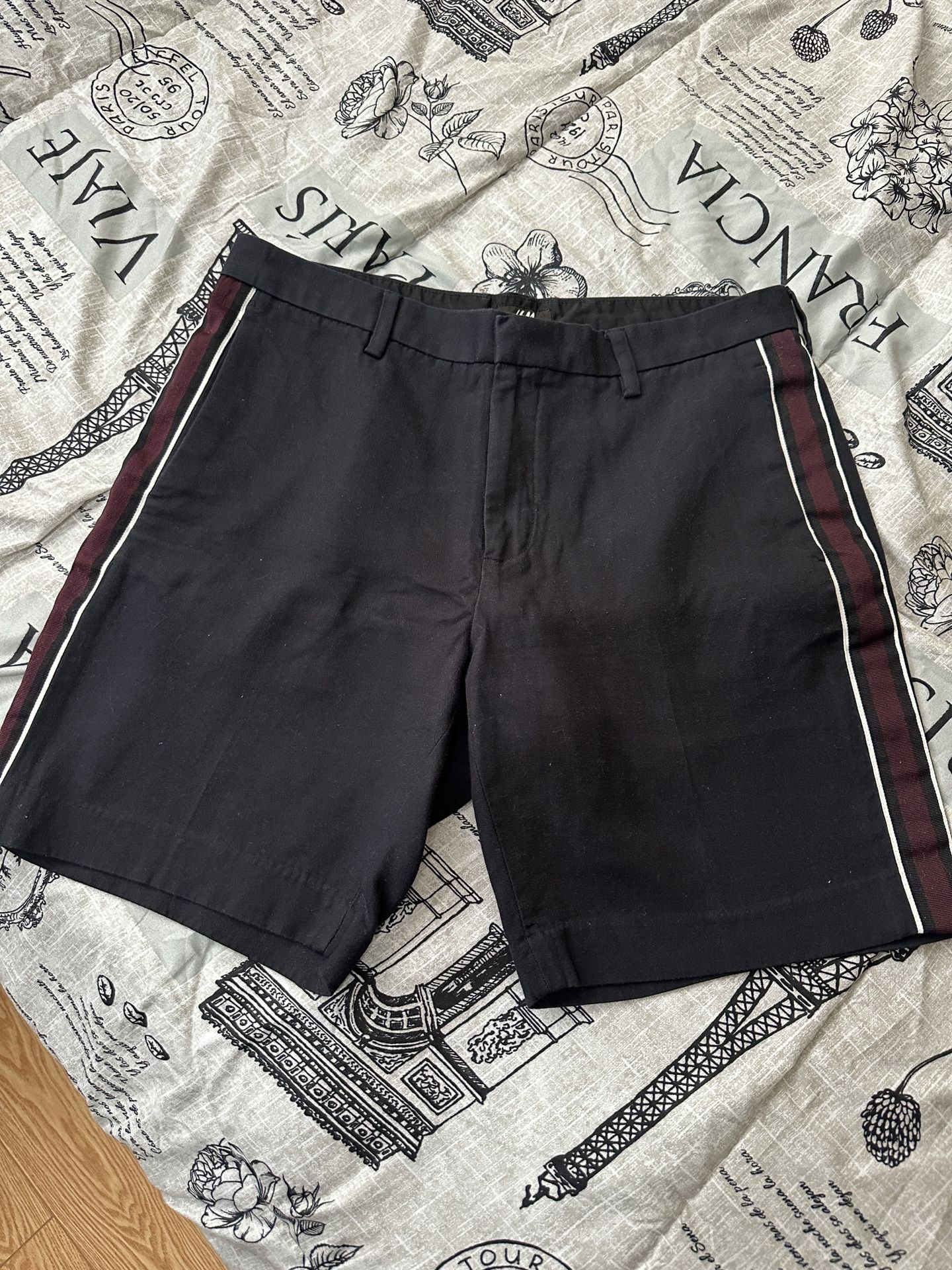 Men’s Shorts Size 34