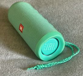 JBL Flip Portable Bluetooth Speaker