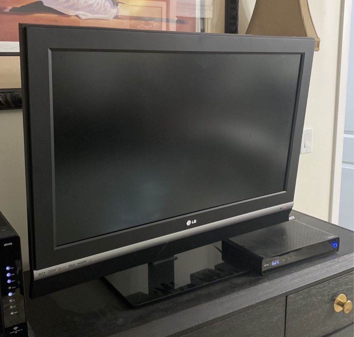 37 In LG Flat Screen TV
