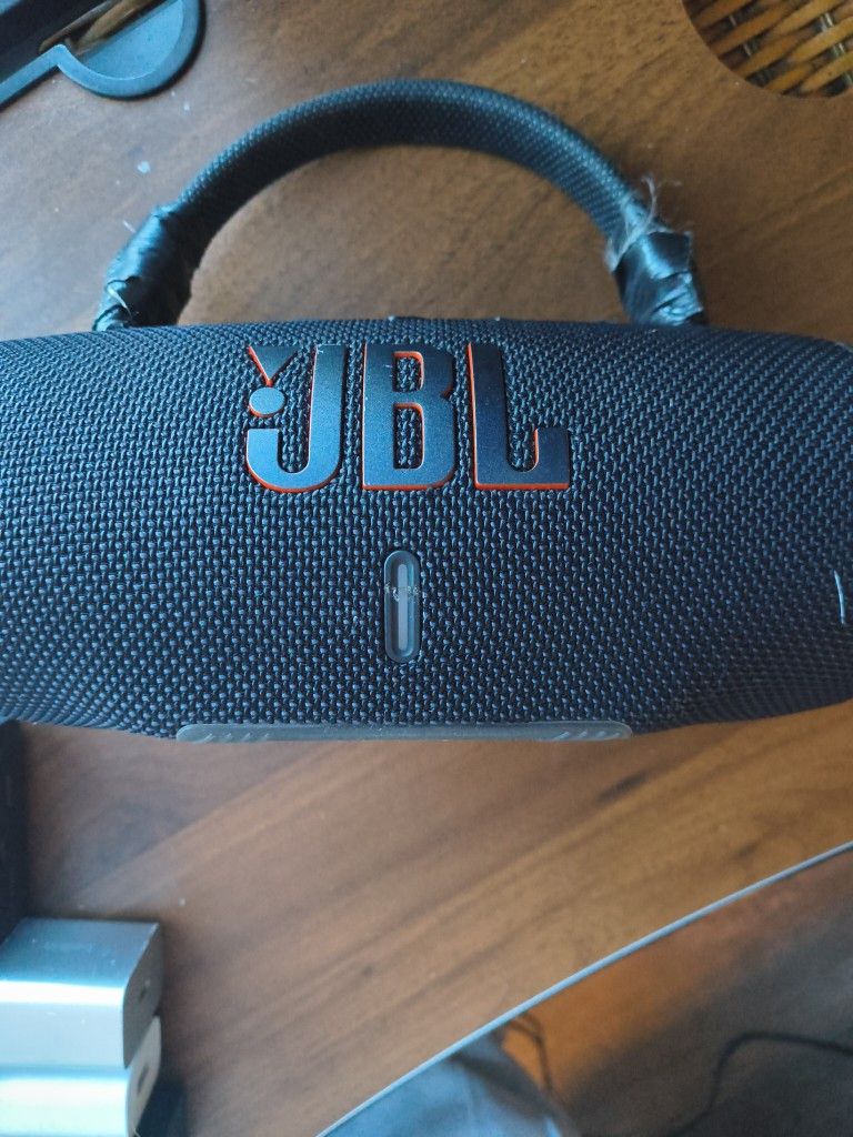 Bt Speaker Jbl6