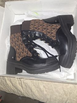 Mk Boots