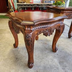 Beautiful Ornate Wood End Table