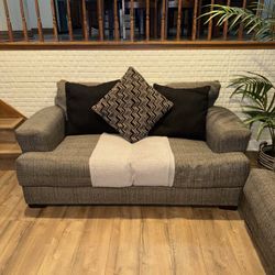 3-Piece Ava Pepper Sofa Set (Good Condition)
