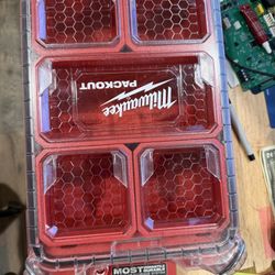 Milwaukee 48-22-8435 5 Compartment Parts Organizer