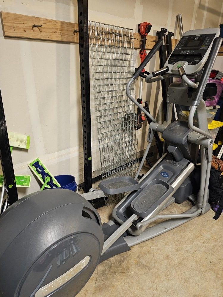 Precor 576i Elliptical (Barley Used) 