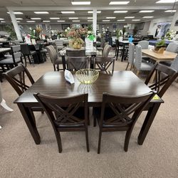 7 Pc Dining Table 