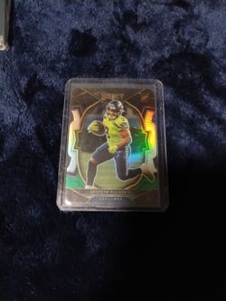 Kenneth Walker III 2022 Panini Select Black & Green Prizm Die-Cut