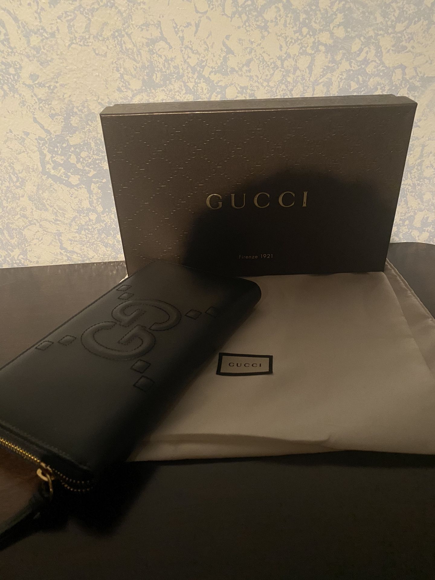 Gucci Hand Wallet