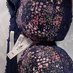 New Victoria  secret  bras